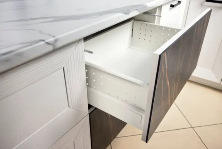 custom laundry room cabinets